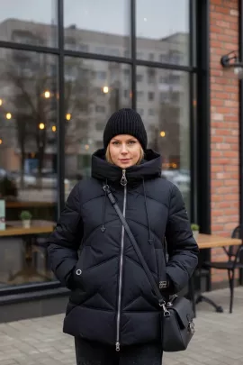 Зимняя куртка с капюшоном арт.2866